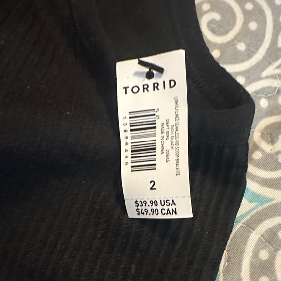 Torrid Size 2 lightly lined seamless rib scoop Bralette - Picture 4 of 4